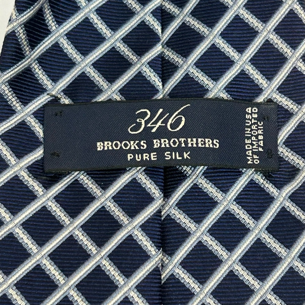 Brooks Brothers 346 Mens Neck Tie 100% Silk Navy and White Grid Geometric Tie - Picture 4 of 4